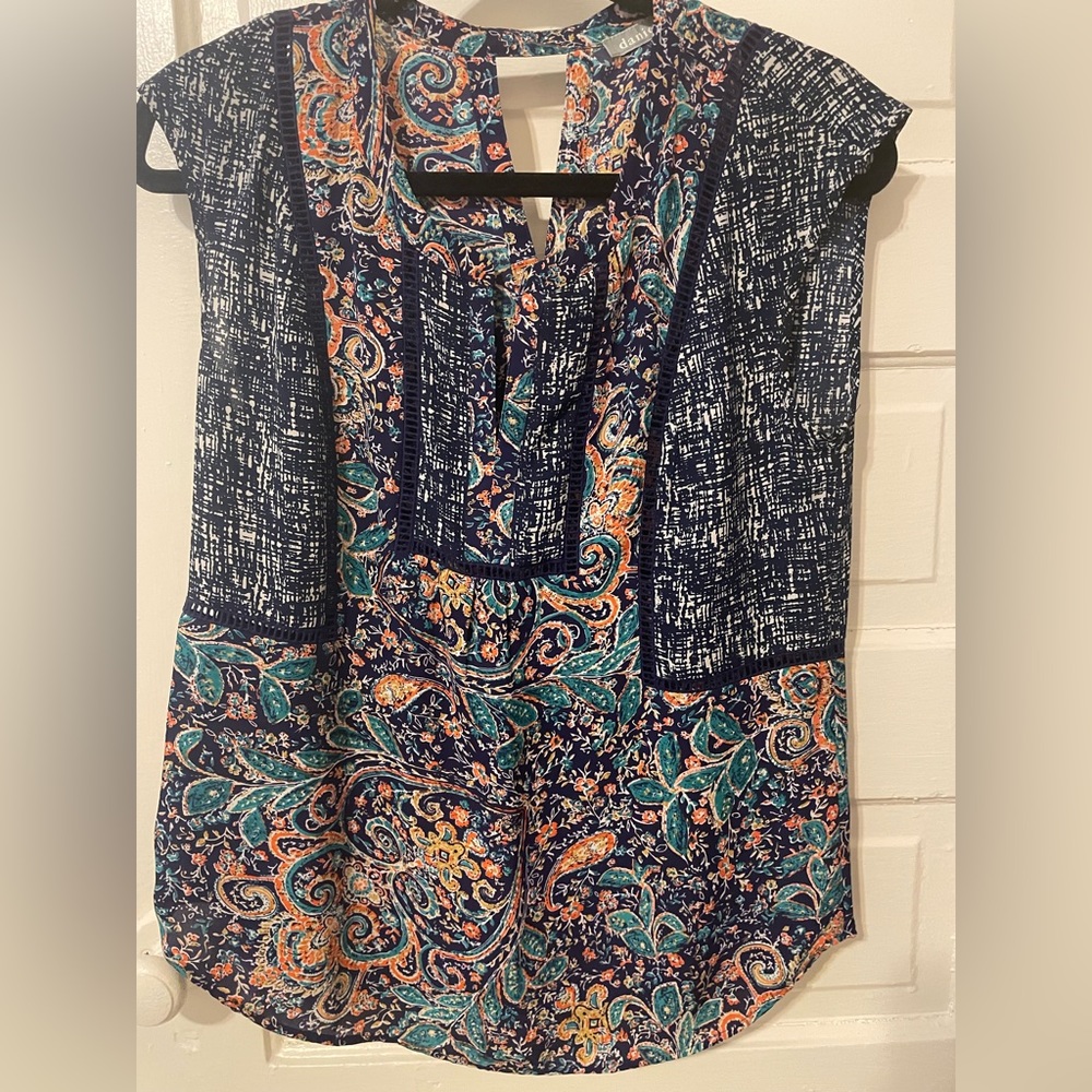 Daniel Rainn sleeveless top size Small
